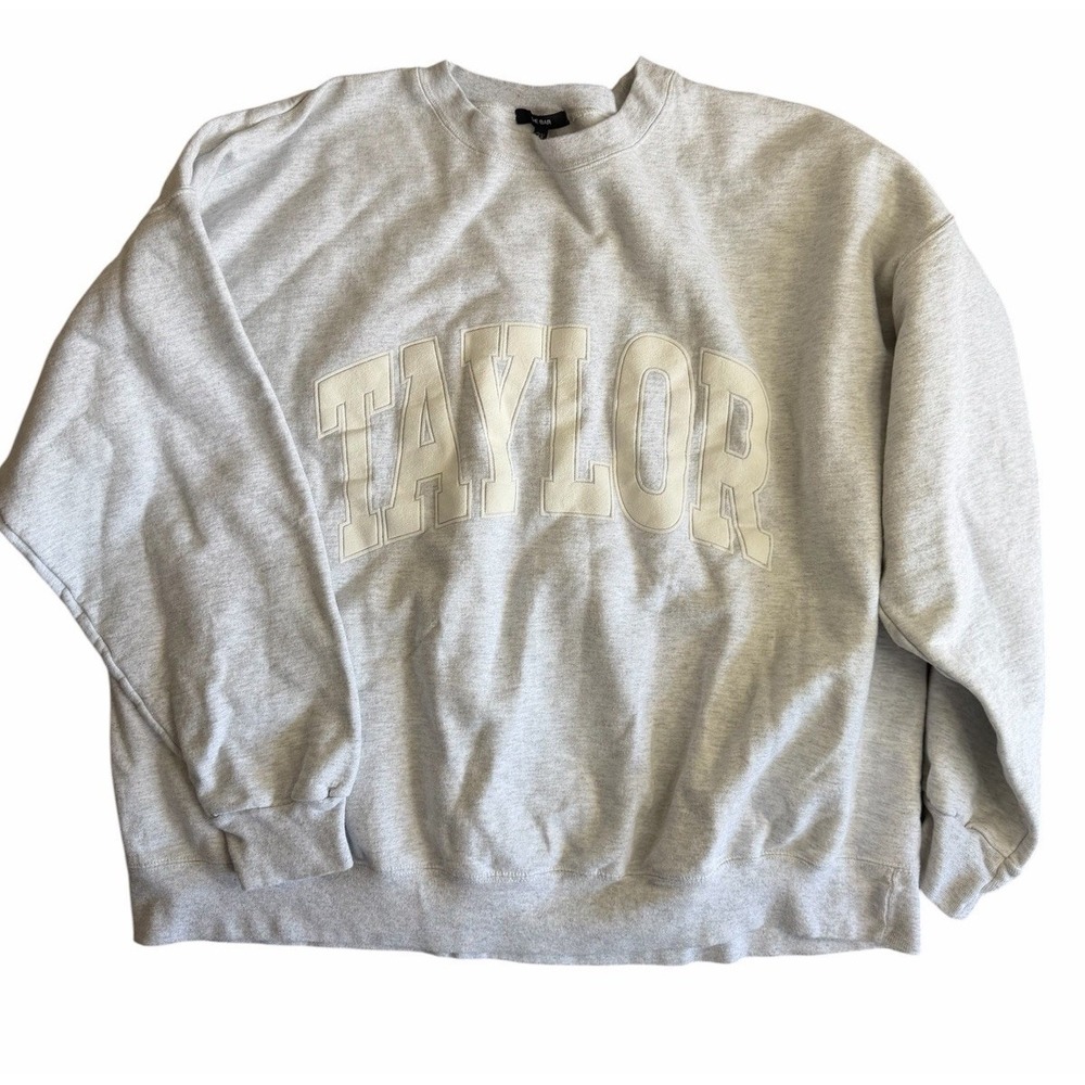 The Bar Taylor‎ Sweatshirt Women's 2X Gray Oversized Crewneck Pullover Logo